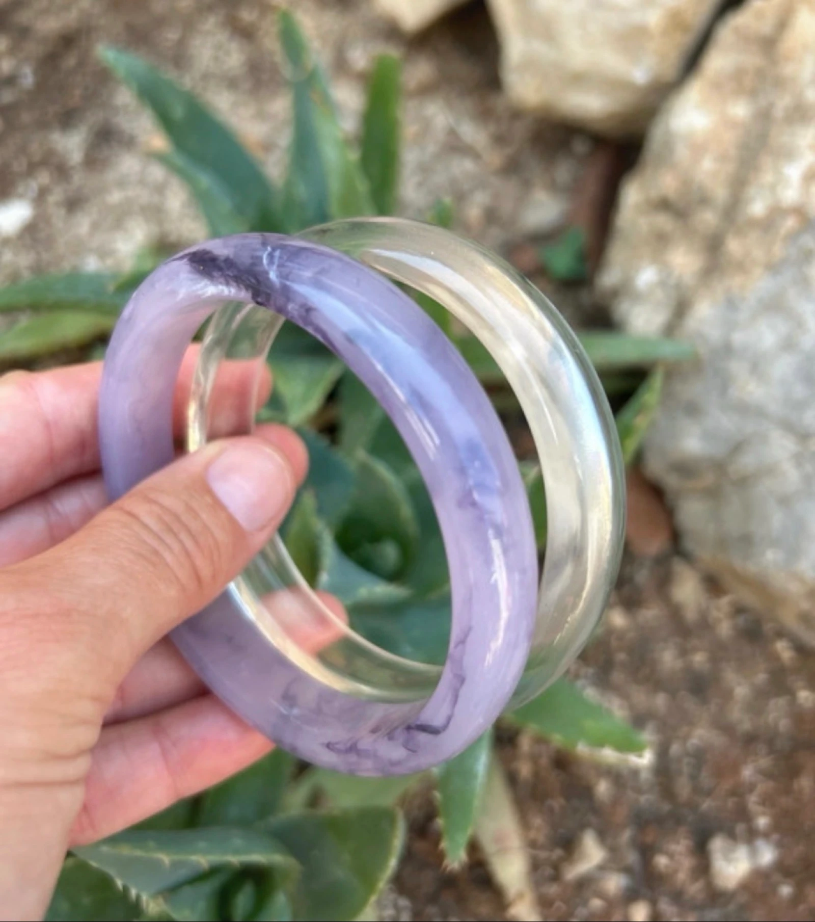 2 violet jade resin and glass bangles – photo 2